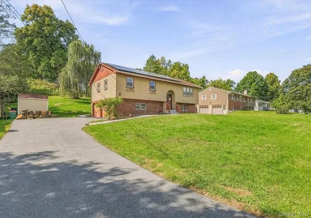 Photo 2 of Single family home for sale at 5 Bird Ln, Poughkeepsie, NY 12603 | MLS# 1055735 | Listing updated on 2026-09-29