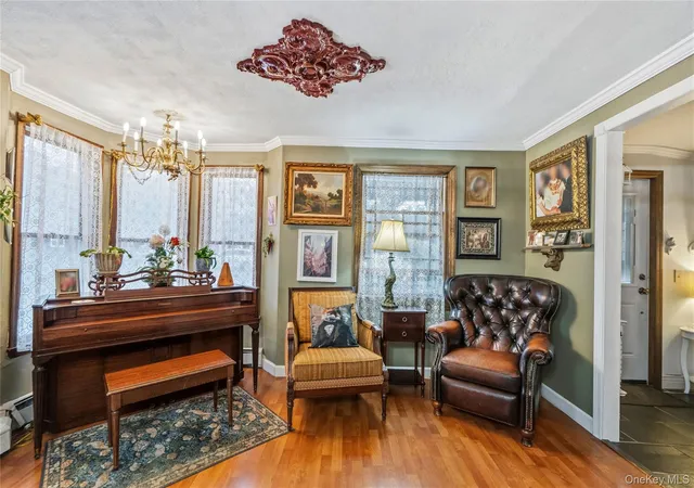 Photo 4 of Single family home for sale at 92 Jennings Ave, Brookhaven, NY 11772 | MLS# 1055741 | Listing updated on 2026-10-05