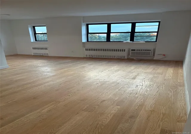 Listing Photo 3 - Condo for sale in building located at 4200 Herkimer Pl, Bronx, NY 11238 - Unit #7F
