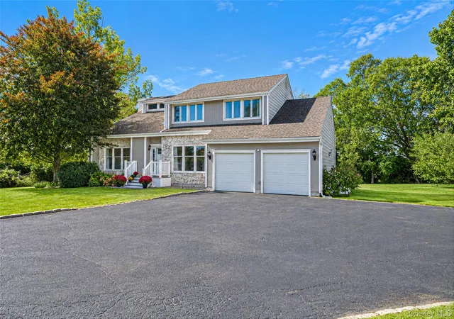 Photo 3 of Single family home for sale at 117 Southfield Rd, Riverhead, NY 11933 | MLS# 1055787 | Listing updated on 2026-10-04