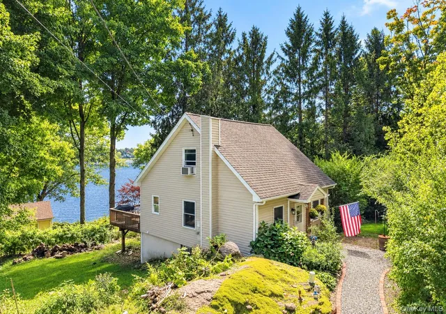 Photo 1 of Single family home for sale at 556 Route 52, Kent, NY 10512 | MLS# 1055788 | Listing updated on 2026-10-20