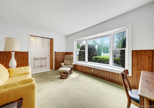Photo 4 of Sale Pending at 16 Salem Pl, White Plains, NY 10605 | MLS# 1055816 | Listing updated on 2026-09-30