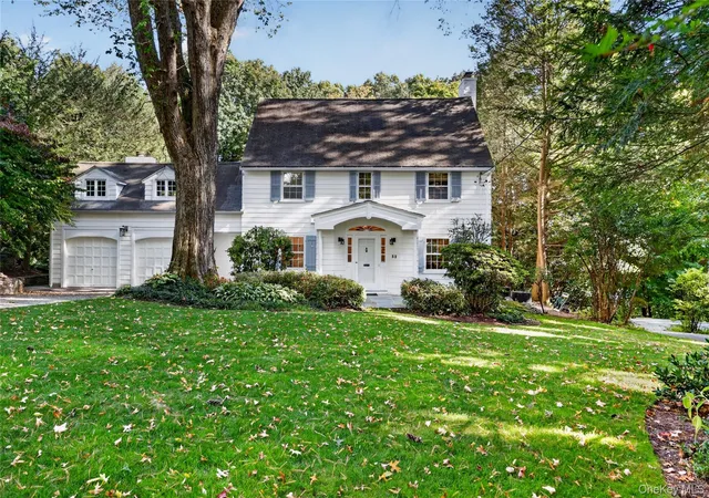 Photo 1 of Single family home for sale at 32 Eastview Ave, Pleasantville, NY 10570 | MLS# 1055819 | Listing updated on 2026-10-08