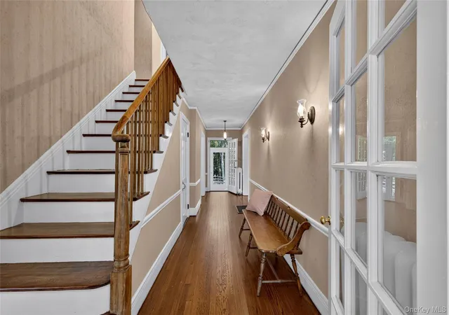 Photo 3 of Single family home for sale at 32 Eastview Ave, Pleasantville, NY 10570 | MLS# 1055819 | Listing updated on 2026-10-08