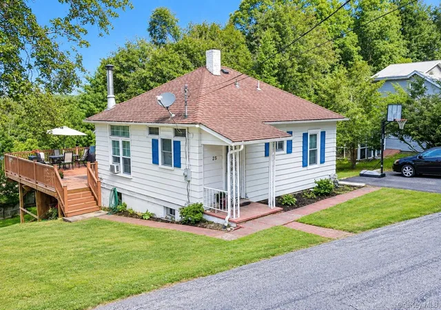 Photo 1 of Single family home for sale at 25 Oreco Ter, Monroe, NY 10950 | MLS# 1055830 | Listing updated on 2026-10-01