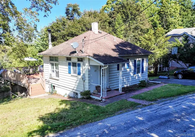Photo 3 of Single family home for sale at 25 Oreco Ter, Monroe, NY 10950 | MLS# 1055830 | Listing updated on 2026-10-01