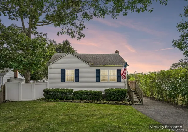 Photo 3 of Single family home for sale at 82 Rugby Dr, Brookhaven, NY 11967 | MLS# 1055838 | Listing updated on 2026-10-03