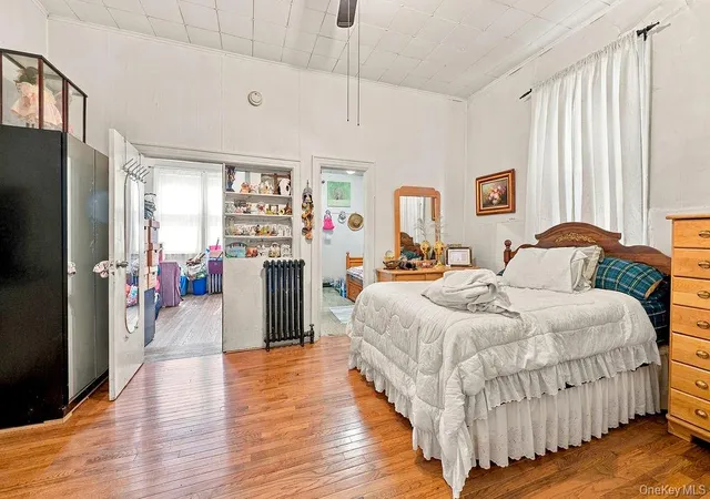 Photo 3 of House for sale at 227 Devoe St, New York, NY 11211 | MLS# 1055840 | Listing updated on 2026-09-28