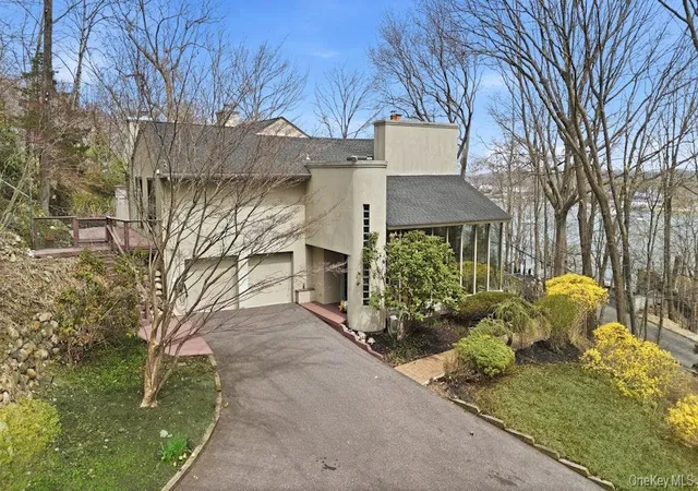 Single family home for sale at 40 Idle Day Dr, Huntington, NY 11721 | MLS# 1055847
