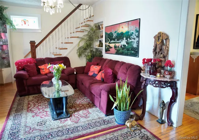 Photo 2 of Single family home for sale at 881 Lorenz Ave, Hempstead, NY 11510 | MLS# 1055861 | Listing updated on 2026-10-07