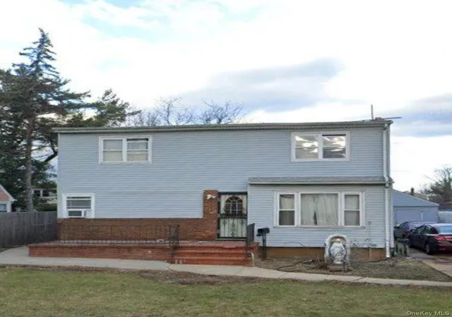 Photo 1 of Single family home for sale at 791 Park Ave, Hempstead, NY 11553 | MLS# 1055866 | Listing updated on 2026-10-01