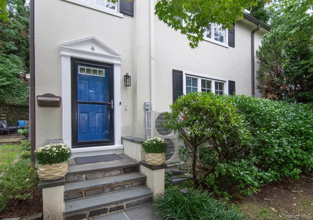 Photo 3 of Single family home for sale at 6 Beverly Rd, Eastchester, NY 10708 | MLS# 1055873 | Listing updated on 2026-10-08