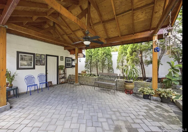 Photo 3 of House for sale at 40-36 167, New York, NY 11358 | MLS# 1055882 | Listing updated on 2026-10-06