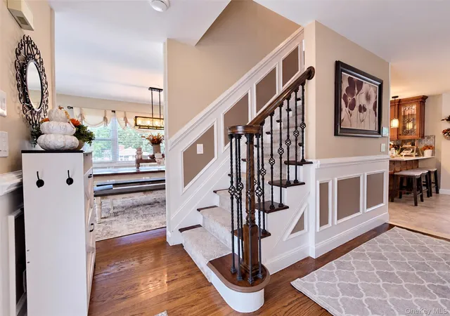 Photo 3 of Single family home for sale at 521 Park Ave, Brookhaven, NY 11720 | MLS# 1055898 | Listing updated on 2026-09-30