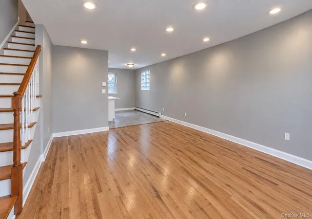 Photo 3 of Single family home for sale at 276 Swinton Ave, New York, NY 10465 | MLS# 1055901 | Listing updated on 2026-10-01