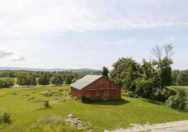 Photo 3 of Single family home for sale at 1715 County Route 7, Ancram, NY 12502 | MLS# 1055917 | Listing updated on 2026-10-03