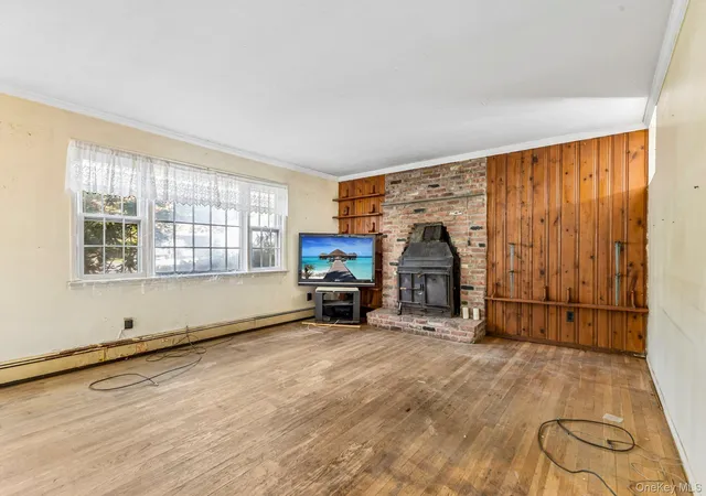 Photo 3 of Single family home for sale at 18 Wrana St, Medford, NY 11763 | MLS# 1055924 | Listing updated on 2026-10-10