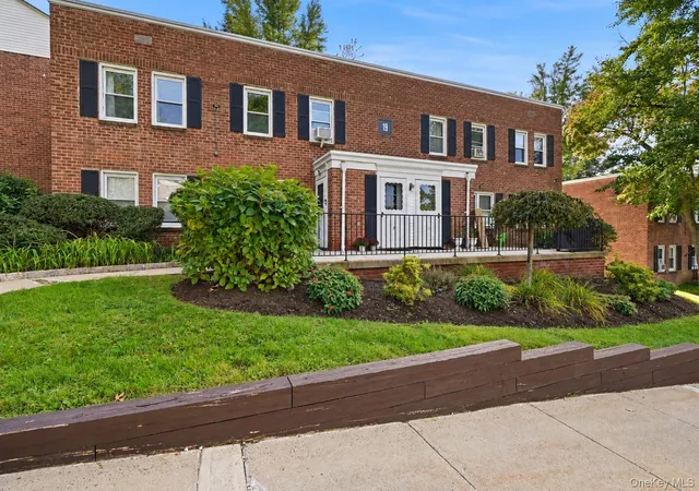House for sale at 120 N Broadway #19B, Irvington, NY 10533 | MLS# 1055935 | Listing updated on 2026-10-07