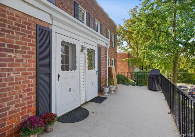 Photo 1 of House for sale at 120 N Broadway #19B, Irvington, NY 10533 | MLS# 1055935 | Listing updated on 2026-10-07
