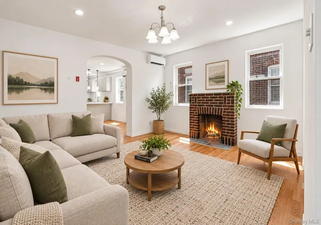 Single family home for sale at 4084 Seton Ave, New York, NY 10466 | MLS# 1055939