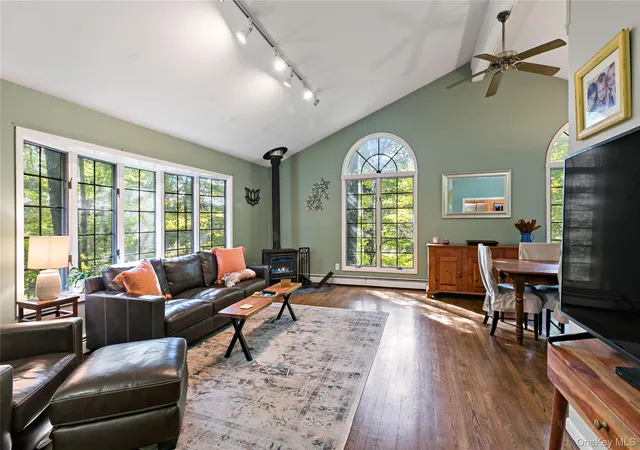 Photo 3 of Single family home for sale at 999 Cliff Ave, Yorktown, NY 10598 | MLS# 1055962 | Listing updated on 2026-10-06