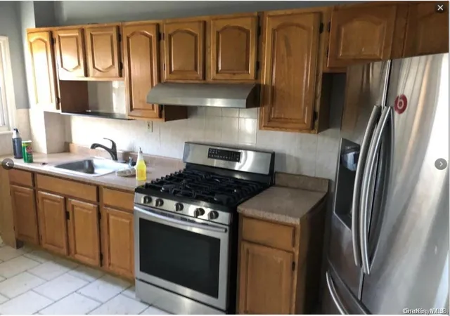 Photo 3 of House for sale at 91 Elizabeth St, New York, NY 10310 | MLS# 1055972 | Listing updated on 2026-09-29