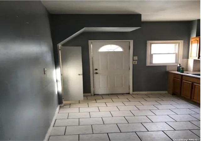 Photo 4 of House for sale at 91 Elizabeth St, New York, NY 10310 | MLS# 1055972 | Listing updated on 2026-09-29