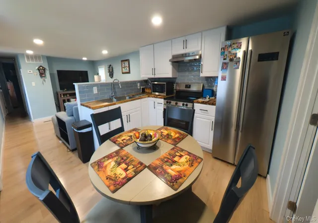 Photo 4 of Manufactured home for sale at 33 Debra Ct, Poughkeepsie, NY 12601 | MLS# 1056004 | Listing updated on 2026-10-01
