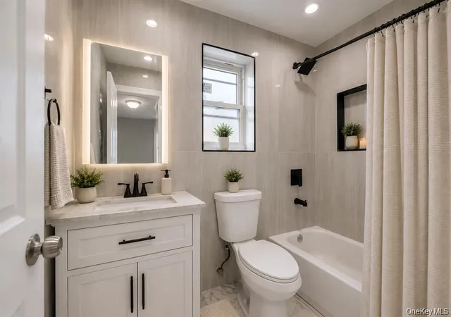 Photo 3 of House for sale at 13740 234th Street, New York, NY 11422 | MLS# 1056010 | Listing updated on 2026-09-29