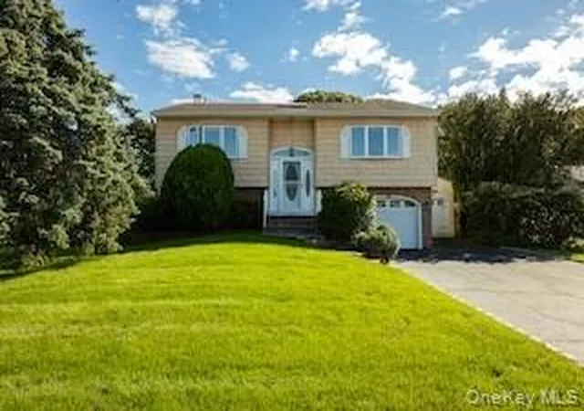 Photo 1 of Single family home for sale at 45 Rudder Dr, Islip, NY 11742 | MLS# 1056011 | Listing updated on 2026-10-08