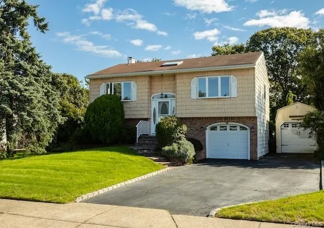 Photo 3 of Single family home for sale at 45 Rudder Dr, Islip, NY 11742 | MLS# 1056011 | Listing updated on 2026-10-09