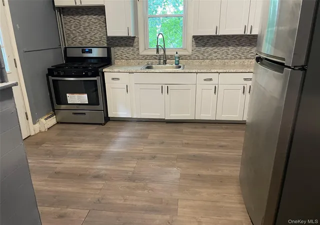 Listing Photo 4 - Condo for sale in building located at 3 Ridge Ave, Port Jervis, NY 12771