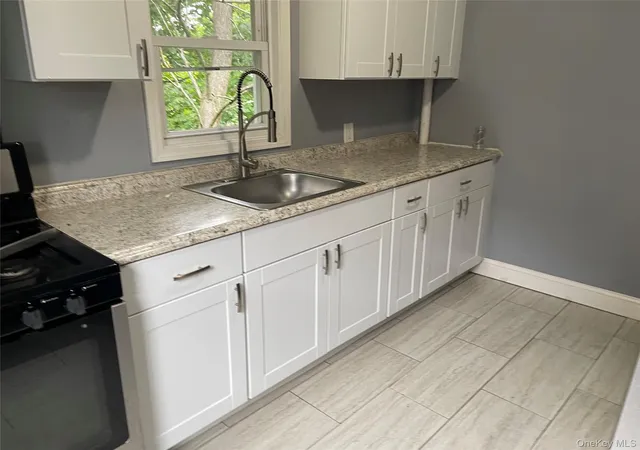 Listing Photo 5 - Condo for sale in building located at 3 Ridge Ave, Port Jervis, NY 12771