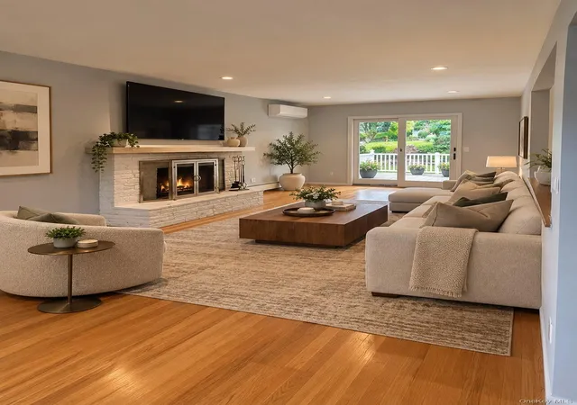 Photo 1 of Single family home for sale at 7 Bradshaw Dr, Ossining, NY 10562 | MLS# 1056019 | Listing updated on 2026-10-02