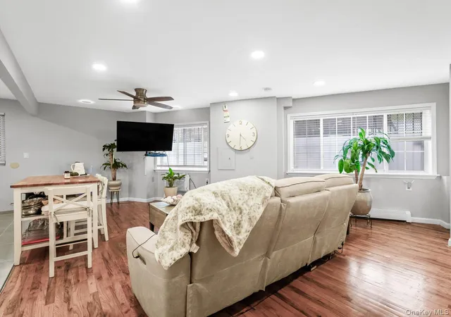 Listing Photo 4 - Condo for sale in building located at 360 E 167th St, New York, NY 10456