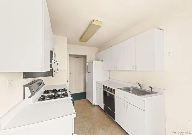 Photo 4 of House for sale at 18-75 Corporal Kennedy St #3J, New York, NY 11360 | MLS# 1056037 | Listing updated on 2026-09-29