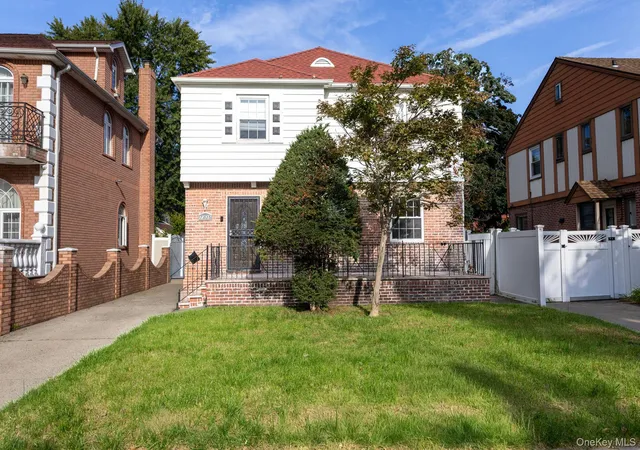 Single family home for sale at 73-35 189th Street, New York, NY 11366 | MLS# 1056057