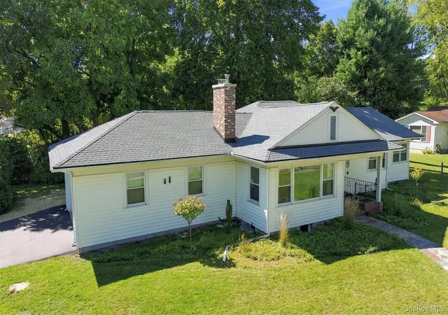 Photo 3 of Single family home for sale at 32 Elm St, Wawarsing, NY 12428 | MLS# 1056068 | Listing updated on 2026-10-04