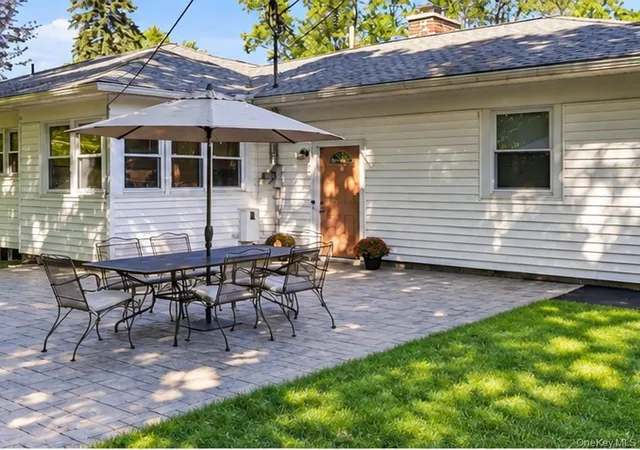 Photo 4 of Single family home for sale at 32 Elm St, Wawarsing, NY 12428 | MLS# 1056068 | Listing updated on 2026-10-04