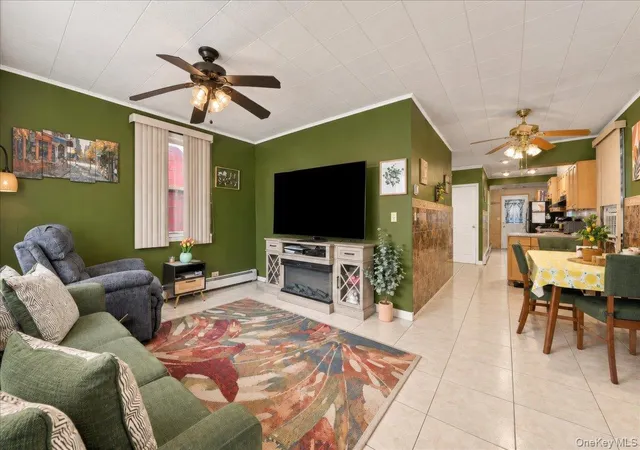 Photo 3 of Single family home for sale at 3293 Lucerne St, New York, NY 10465 | MLS# 1056083 | Listing updated on 2026-09-30
