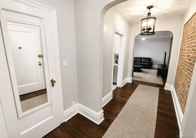 Photo 2 of Condo for sale at 1 Franklin Ave #5E, White Plains, NY 10601 | MLS# 1056088 | Listing updated on 2026-10-09
