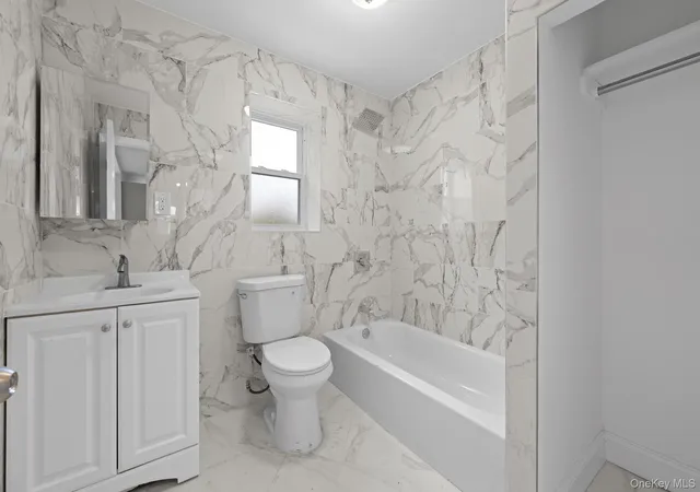 Photo 3 of House for sale at 17417 Polhemus Ave, New York, NY 11433 | MLS# 1056099 | Listing updated on 2026-09-29