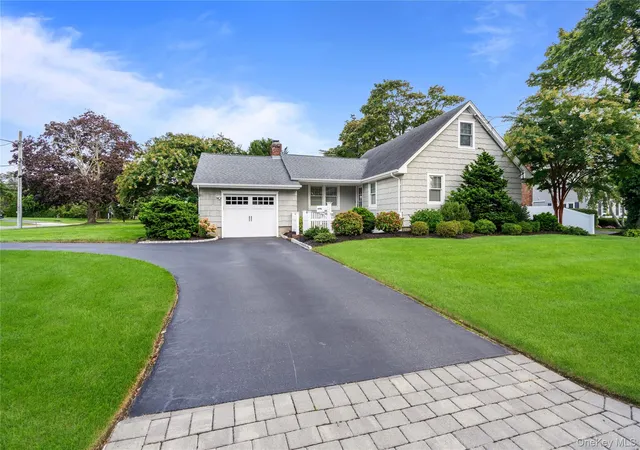 Photo 2 of Single family home for sale at 99 Benson Ave, Islip, NY 11782 | MLS# 1056105 | Listing updated on 2026-10-01