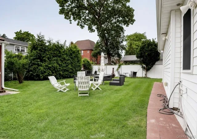 Photo 3 of Single family home for sale at 176 Tottenham Rd, Hempstead, NY 11563 | MLS# 1056109 | Listing updated on 2026-10-01