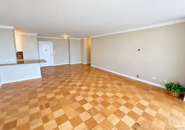 Photo 4 of House for sale at 26910 Grand Central Pkwy #10T, New York, NY 11005 | MLS# 1056110 | Listing updated on 2026-10-09