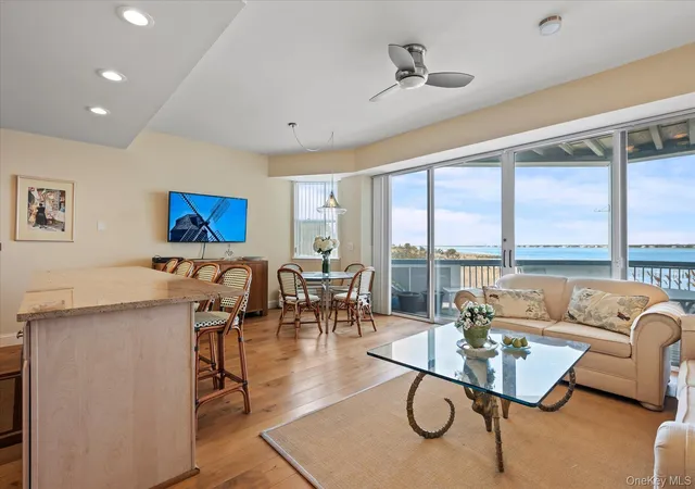 Condo for sale at 260 Dune Rd #89, Southampton, NY 11978 | MLS# 1056120