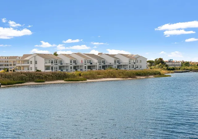 Photo 1 of Condo for sale at 260 Dune Rd #89, Southampton, NY 11978 | MLS# 1056120 | Listing updated on 2026-10-07