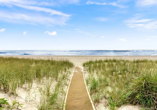 Photo 24 of Condo for sale at 260 Dune Rd #89, Southampton, NY 11978 | MLS# 1056120 | Listing updated on 2026-10-07