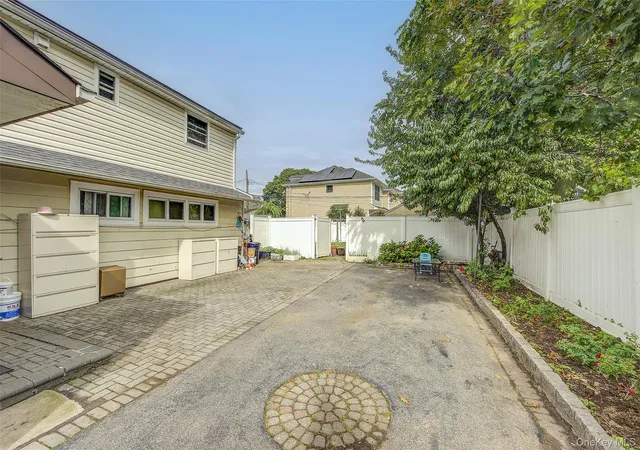 Photo 1 of Single family home for sale at 10 Belmont Cir, Oyster Bay, NY 11791 | MLS# 1056122 | Listing updated on 2026-10-04