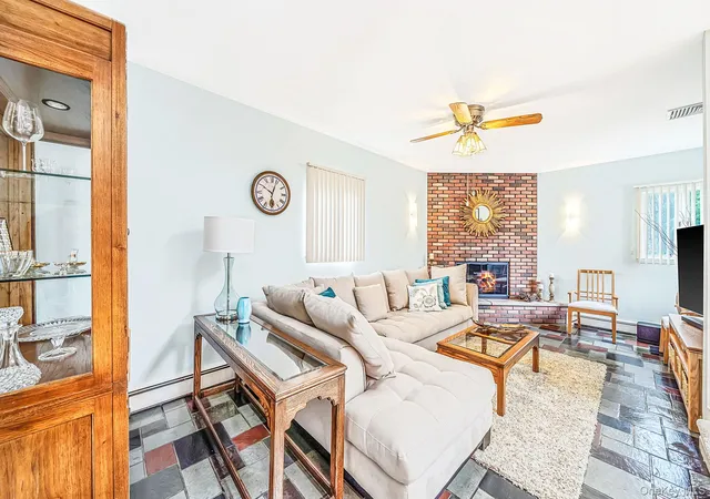 Photo 3 of Single family home for sale at 1524 N Monroe Ave, Islip, NY 11795 | MLS# 1056128 | Listing updated on 2026-10-01